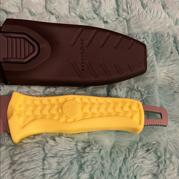 Benchmade Dive Knife - Picture 6 of 16